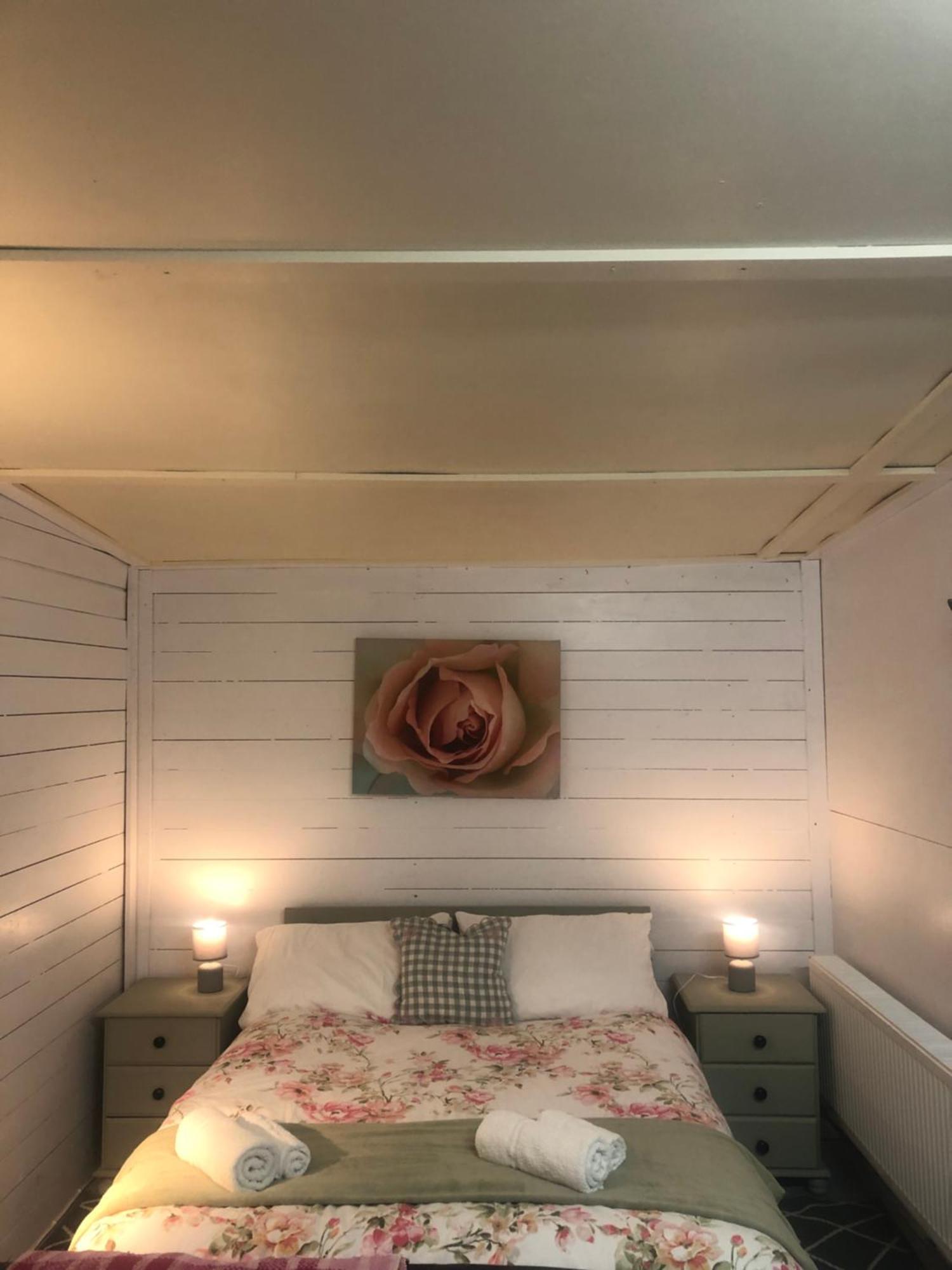 Bob'S Cabin Galway Extérieur photo